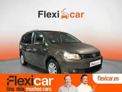 Usado VW Touran Business 105 CV (77 kW) 2015 Marrón Monovolumen