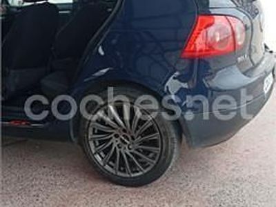 Usado VW Golf IV Highline 130 CV (95 kW) 2004 Azul Berlina