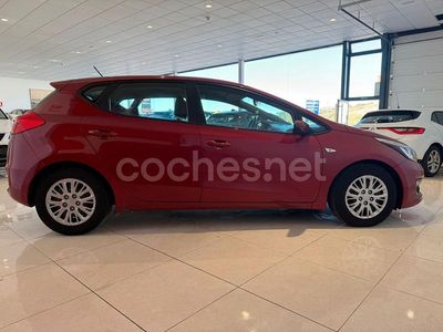 Rojo Usado 2016 Kia Ceed GT Berlina | 10.900 € (Un poco caro)