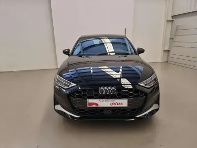 Usado Audi A3 Advanced 116 CV (85 kW) 2025 Negro Berlina
