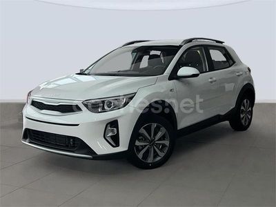 Blanco Usado 2024 Kia Stonic SUV | 19.395 € (Precio justo)