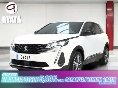 Usado Peugeot 3008 Allure 131 CV (96 kW) 2024 Blanco SUV