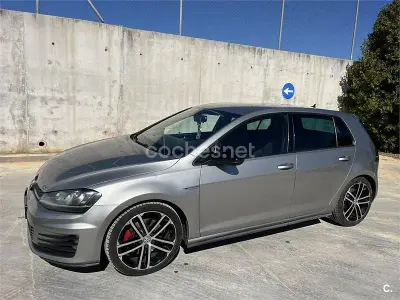 Usado VW Golf VII GTD 184 CV (135 kW) 2017 Gris / plata Berlina
