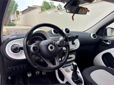 Blanco Usado 2015 Smart ForFour Passion Utilitario | 5200 € (Un poco caro)