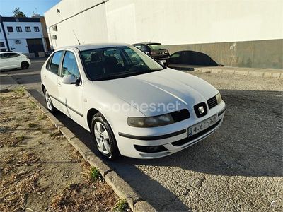 Blanco Usado 2003 Seat Leon Stella Berlina | 3800 € (Precio justo)