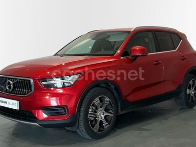 Usado Volvo XC40 Inscription 197 CV (144 kW) 2021 Rojo SUV