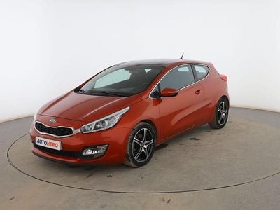 Naranja Usado 2014 Kia ProCeed Coupe | 10.799 € (Precio justo)