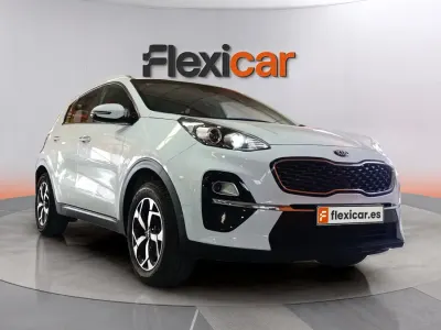 Usado Kia Sportage 115 CV (84 kW) 2019 Blanco SUV