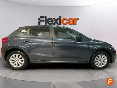 Usado Seat Ibiza Reference 110 CV (80 kW) 2023 Gris Utilitario