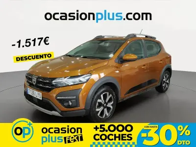 Käytetty Dacia Sandero Comfort 91 HP (66 kW) 2022 Oranssi