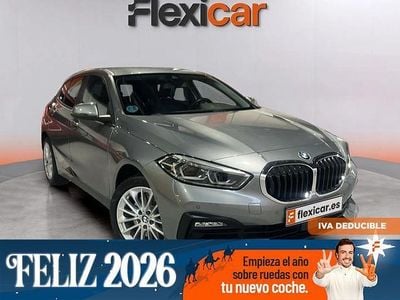 Gris Usado 2024 BMW 116 Utilitario | 27.990 € (Un poco caro)
