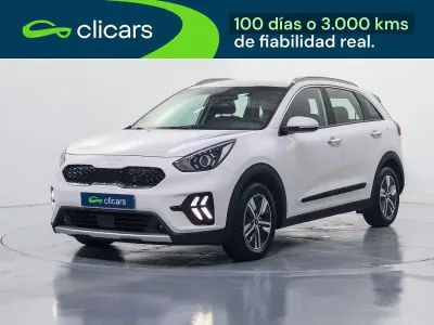 Usado Kia Niro 105 CV (77 kW) 2022 Blanco SUV