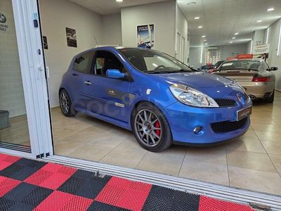 Begagnad Renault Clio II 200 HK (147 kW) 2007 Blå Sedan
