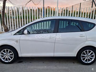Usado Seat Altea XL Style 140 CV (102 kW) 2012 Blanco Monovolumen