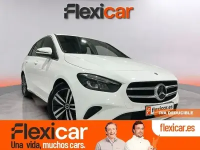 Usado Mercedes B180 116 CV (85 kW) 2021 Blanco Monovolumen
