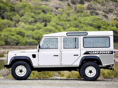 Usado Land Rover Defender 112 HP (82 kW) 1995 Branco SUV