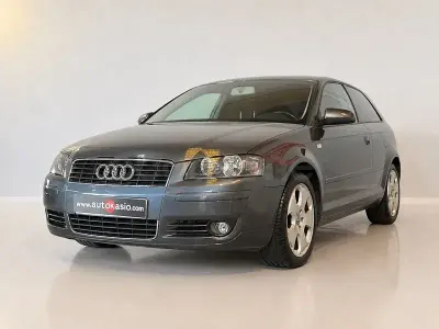 Usado Audi A3 Ambition 150 CV (110 kW) 2004 Gris / plata Utilitario