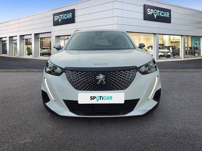 Usado Peugeot 2008 Allure 100 CV (73 kW) 2023 Blanco SUV