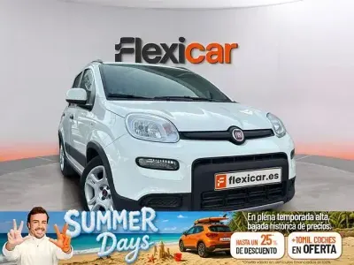 Usado Fiat Panda Cross Cross 70 CV (51 kW) 2023 Blanco Utilitario