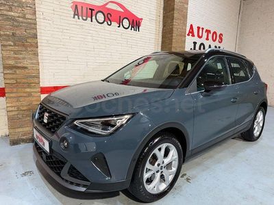Usado Seat Arona FR 116 CV (85 kW) 2025 Gris / plata SUV