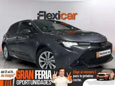 Brugt Toyota Corolla Business Edition 140 HK (102 kW) 2024 Grå
