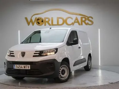 Usado Peugeot Partner 101 CV (74 kW) 2024 Blanco Monovolumen