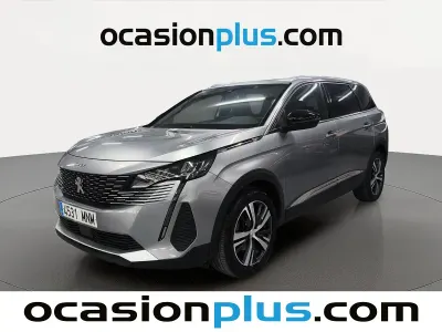 Usado Peugeot 5008 Allure 131 CV (96 kW) 2024 Gris SUV