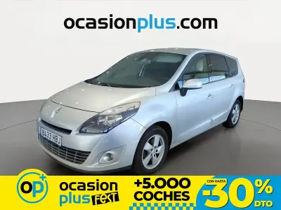 Usado Renault Scénic III Dynamique 130 CV (95 kW) 2011 Gris Monovolumen