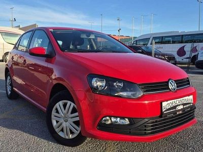 Używany VW Polo 75 KM (55 kW) 2014 Czerwony Sedan/Limuzyna