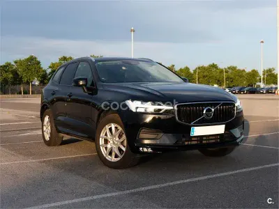 Usado Volvo XC60 Momentum 190 CV (139 kW) 2019 Negro SUV