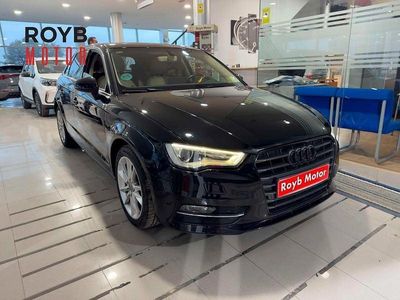 Usado Audi A3 Sportback Premium 116 CV (85 kW) 2015 Naranja Utilitario