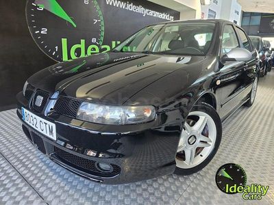 Usado Seat Leon FR 150 CV (110 kW) 2004 Negro Utilitario