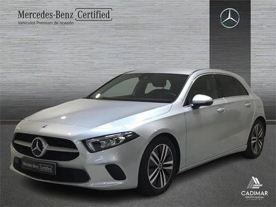 Usado Mercedes A180 116 CV (85 kW) 2022 Gris / plata Berlina