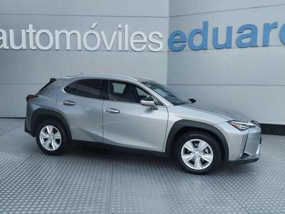 Lexus UX 250h