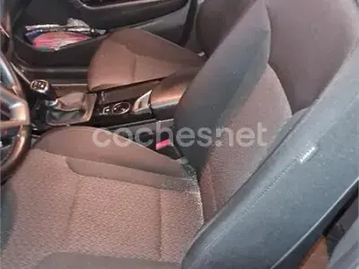 Usado Hyundai i40 115 CV (84 kW) 2017 Negro Berlina