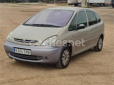 Beige Usado 2003 Citroën Xsara Picasso Exclusive Monovolumen | 2900 € (Caro)