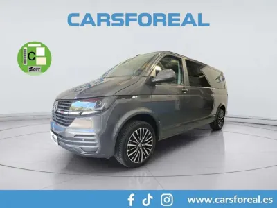 Usado VW Caravelle 150 CV (110 kW) 2021 Gris Van
