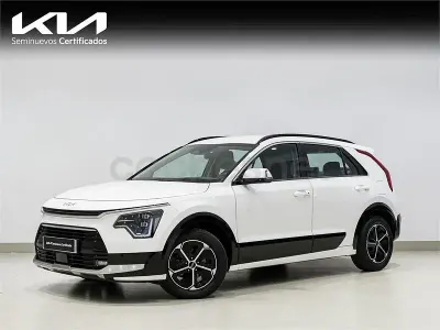 Usado Kia Niro 129 CV (94 kW) 2024 Blanco SUV