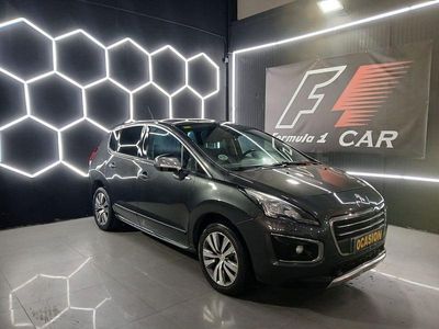 Usado Peugeot 3008 Allure 120 CV (88 kW) 2014 Gris / plata Familiar