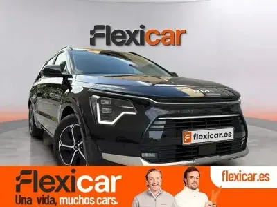 Usado Kia Niro 141 CV (103 kW) 2024 Negro SUV