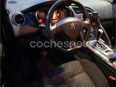 Negro Usado 2016 Peugeot 3008 Style Berlina | 8200 € (Buen precio)