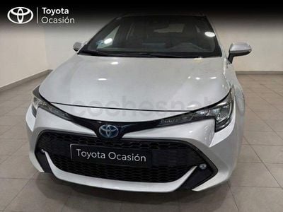 Usado Toyota Corolla Active 122 CV (89 kW) 2021 Gris / plata Familiar