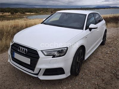 Usado Audi A3 S-Line 116 CV (85 kW) 2019 Blanco Berlina