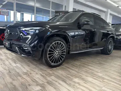 Usado Mercedes GLC300e 313 CV (230 kW) 2024 Negro Coupe