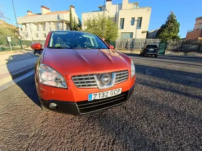 Brugt Nissan Qashqai Acenta 150 HK (110 kW) 2009 Rød SUV