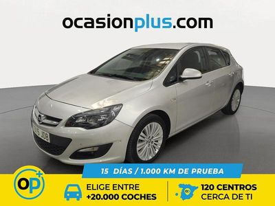 Gris plata Usado 2015 Opel Astra Selective Utilitario | 7900 € (Precio justo)