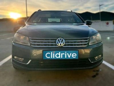 Usado VW Passat Advance 105 CV (77 kW) 2011 Gris Familiar