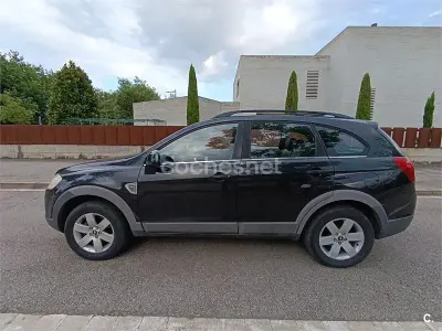 Usado Chevrolet Captiva LT 150 CV (110 kW) 2009 Negro SUV