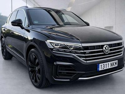 Usado VW Touareg R-line 421 CV (309 kW) 2019 Negro SUV