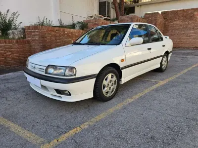 Usado Nissan Primera GT 150 CV (110 kW) 1992 Blanco Familiar